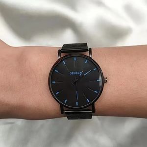 Men's Geneva Mesh Strap Business Quartz Watch Blk/Blue